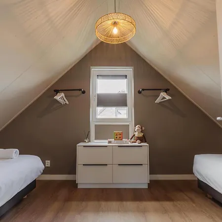Holiday home Near North Sea For 6 *
